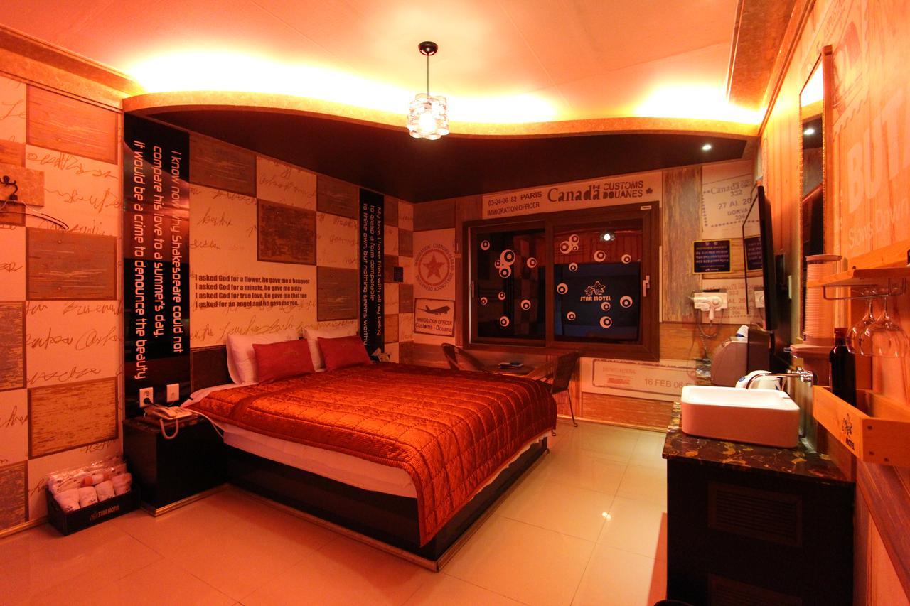 Star Motel Pohang Buitenkant foto