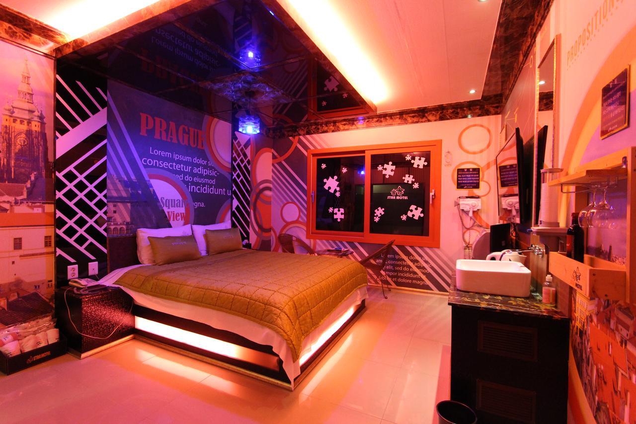 Star Motel Pohang Buitenkant foto