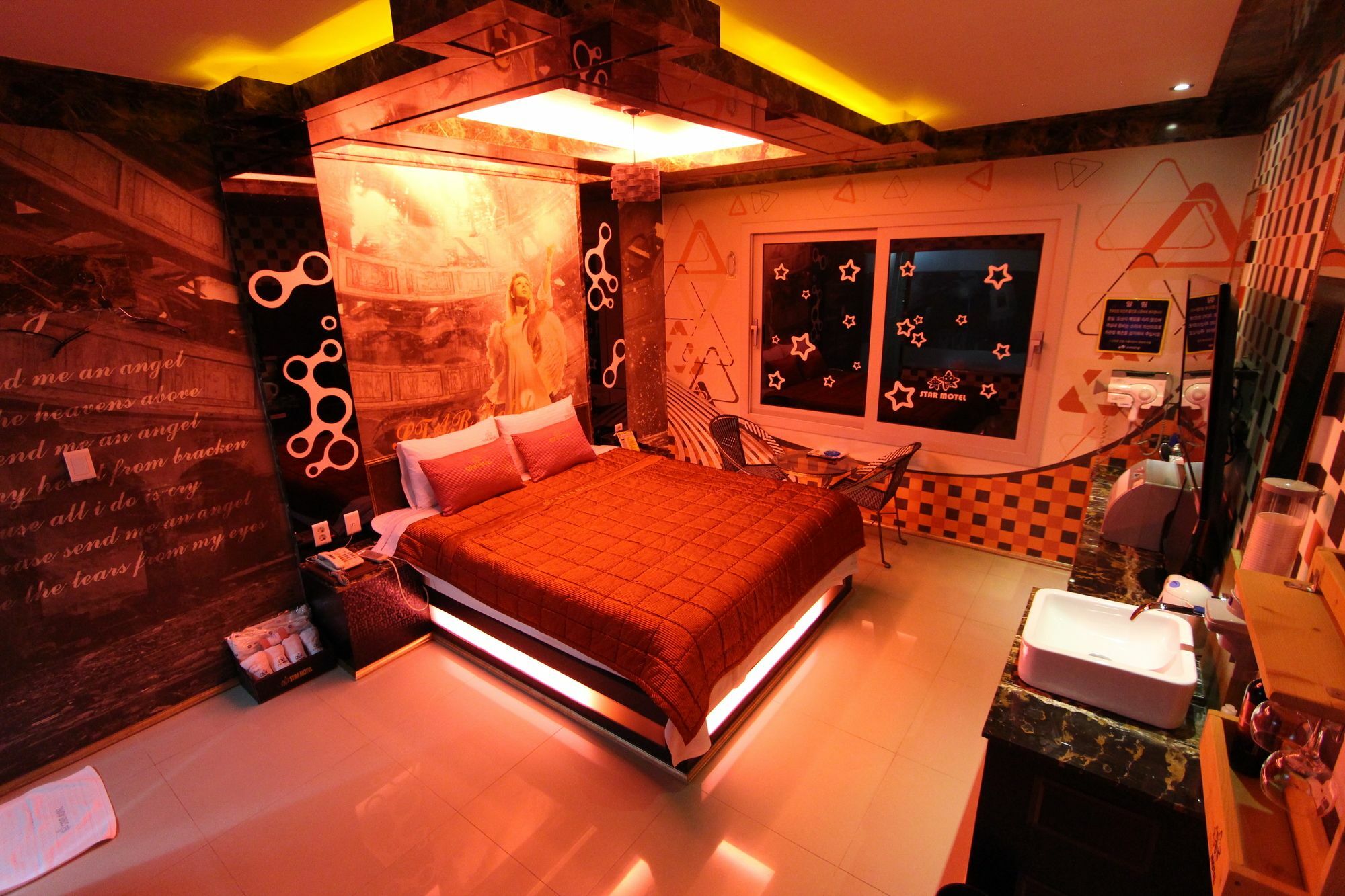 Star Motel Pohang Buitenkant foto